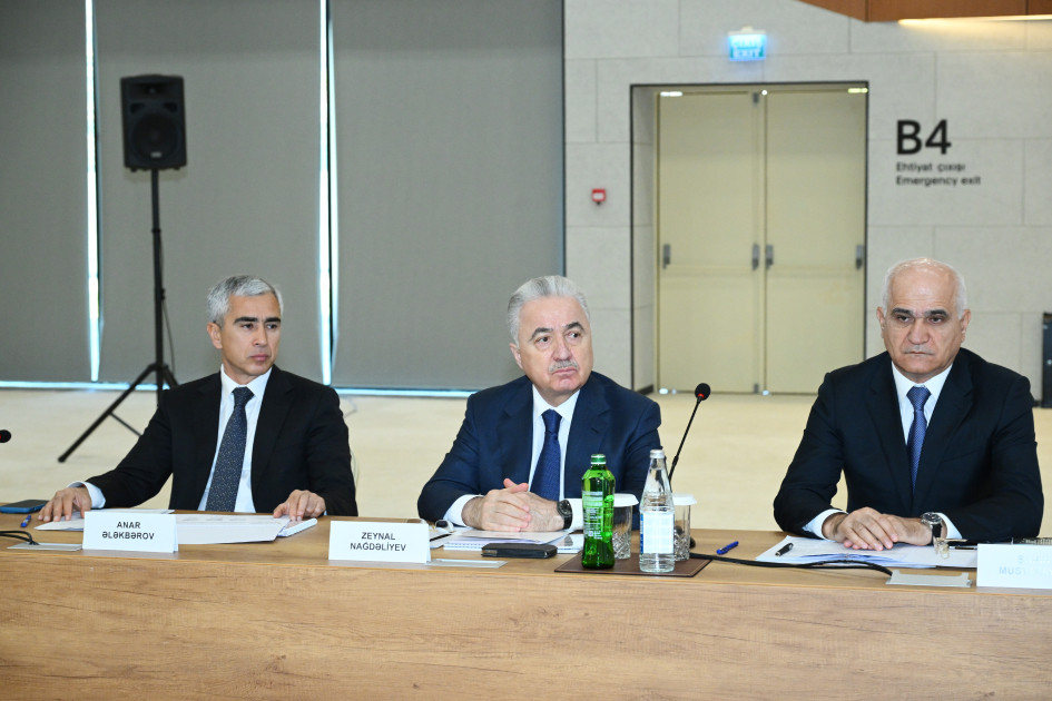 Samir Nuriyev Zəngilanda iclas keçirdi -