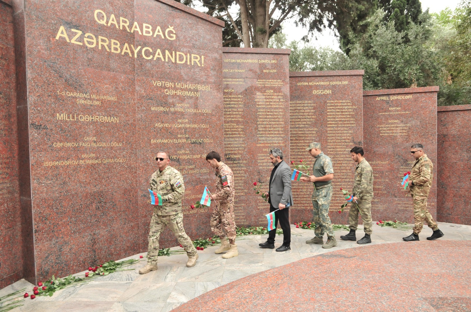 Abşeronda Dövlət Suverenliyi Günü qeyd edildi, şəhidlər anıldı