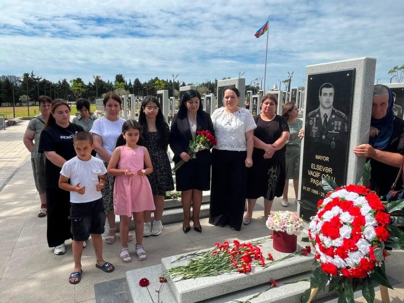 Abşeron rayonunda şəhidlərimiz və onların ailə üzvləri ziyarət olunub
