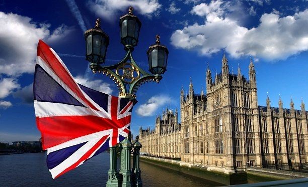Britaniya Rusiyanın 5 bankına sanksiya tətbiq etdi