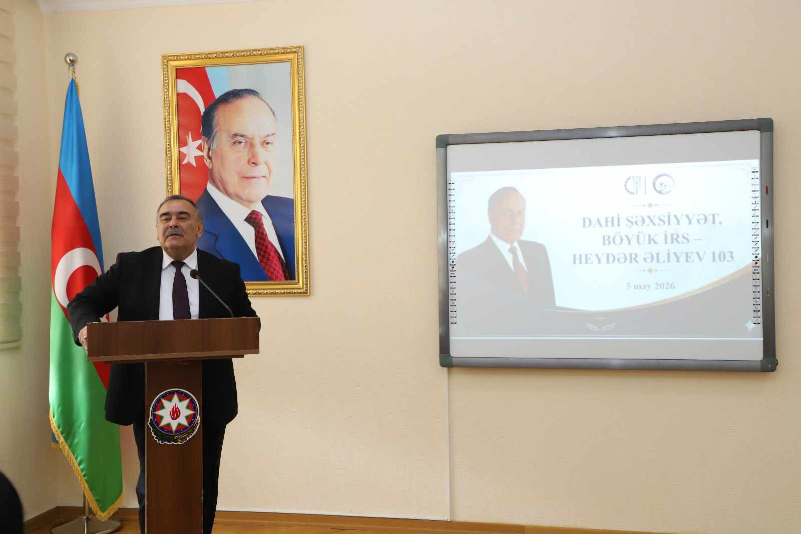 Bitki Mühafizə və Texniki Bitkilər ETİ-də Ulu Öndər Heydər Əliyevin 103-cü ildönümünə həsr olunmuş tədbir keçirilib