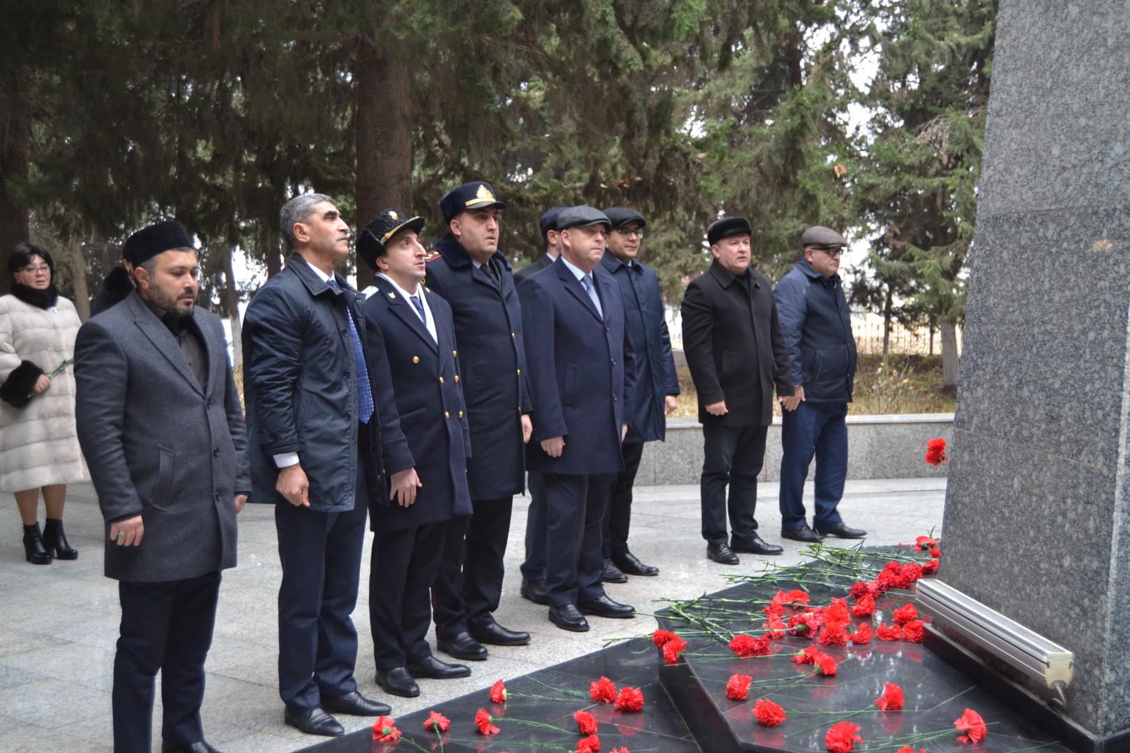 Füzuli rayonunda bir dəqiqəlik sükutla şəhidlərin əziz xatirəsi yad edilib