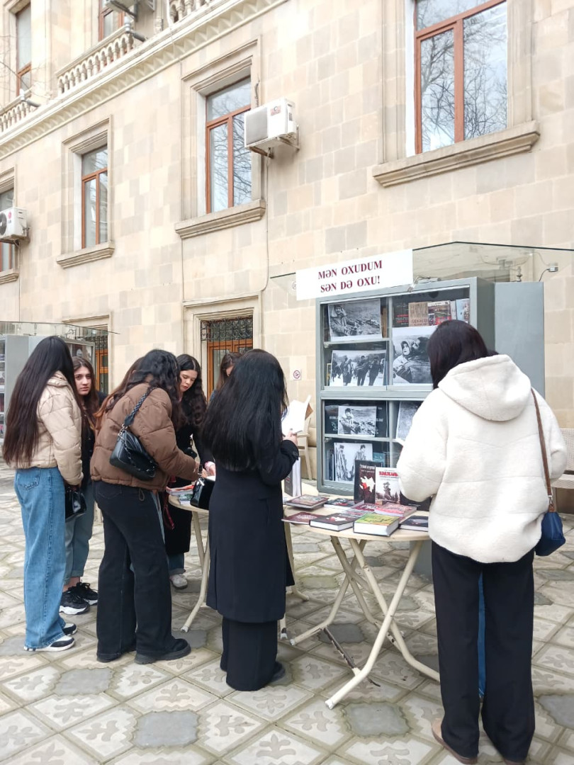 Fevralın 26-da Milli Kitabxananın nəzdində fəaliyyət göstərən Açıq kitabxana-sərbəst mütaliə bölməsində Xocalı faciəsi qurbanlarının xatirəsinə həsr olunmuş tədbir təşkil olunub