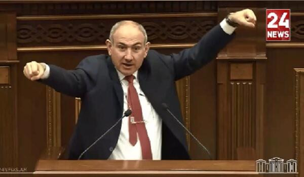 Azərbaycandan qatar yola düşdü: Alqışlayıram!