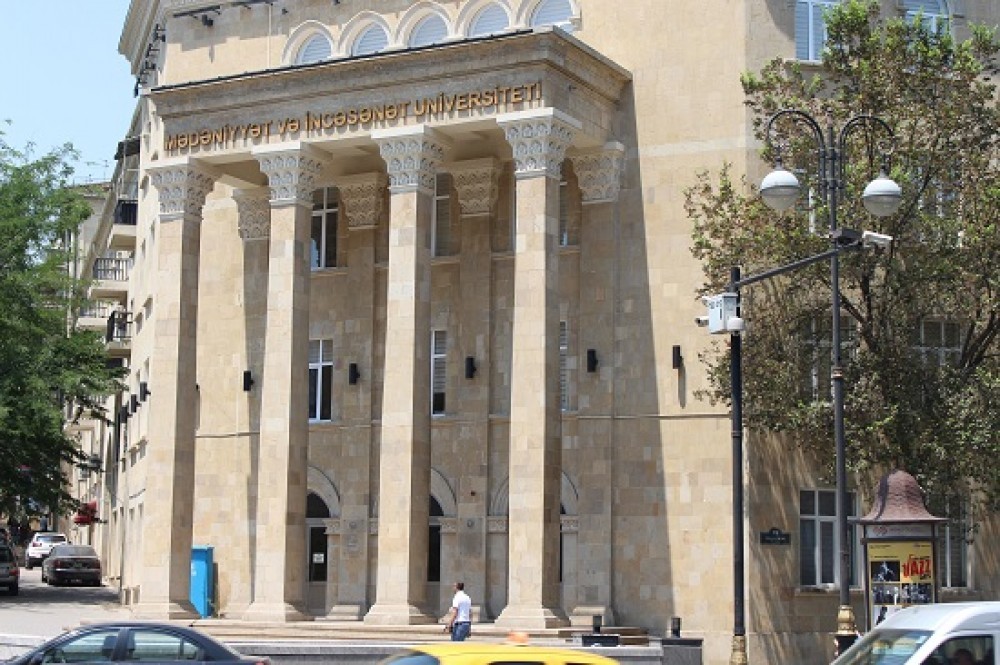 İncəsənət Universitetində narazılıq biraz da artdı-