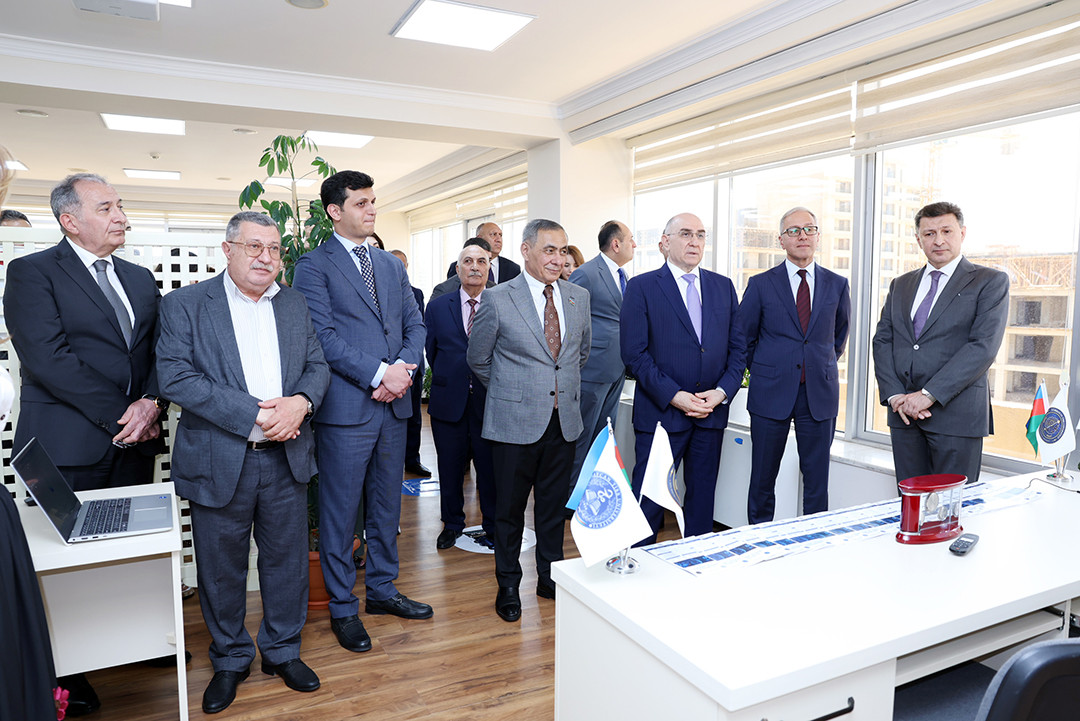 Akademik Rasim Əliquliyev: “Azərbaycan Tibb Universitetində yaradılan Data-analitika və süni intellekt laboratoriyası tədqiqatların və tədrisin məzmununun yenilənməsinə əhəmiyyətli dəstək verəcəkdir”