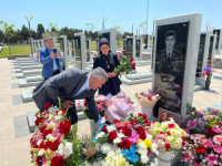 Abşeron rayonunda şəhidlərimiz və onların ailə üzvləri ziyarət olunub