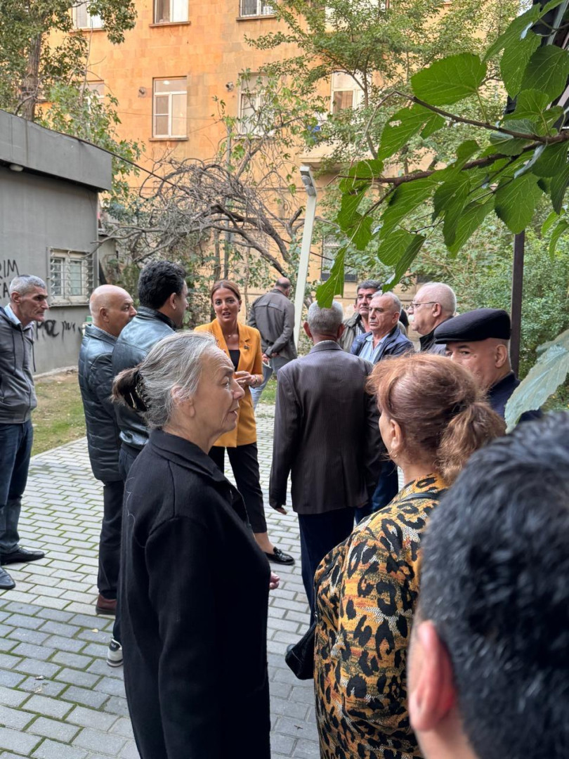 Deputat Könül Nurullayeva vətəndaşlarla görüş keçirib