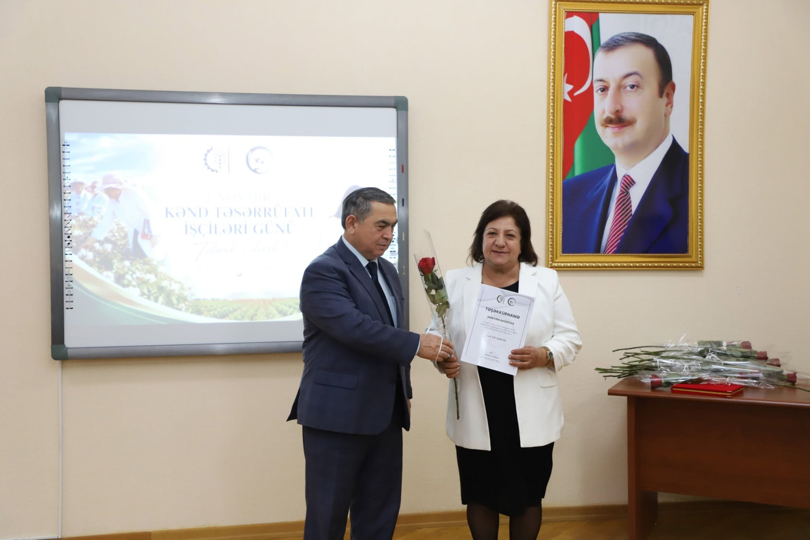 Bitki Mühafizə və Texniki Bitkilər Elmi-Tədqiqat İnstitutunda 1 Noyabr – Kənd Təsərrüfatı İşçiləri Günü münasibətilə tədbir keçirilib