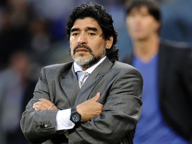 Maradona xəstəxanaya yerləşdirildi: əməliyyat...