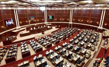 2021-ci ildə yenidən seçkilər keçiriləcək? - Milli Məclisdə boş qalan yerlər...