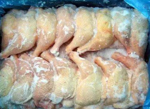Ukraynadan Azərbaycana kiloqramı 2,8 manatdan 1 234 ton toyuq əti gətirilib