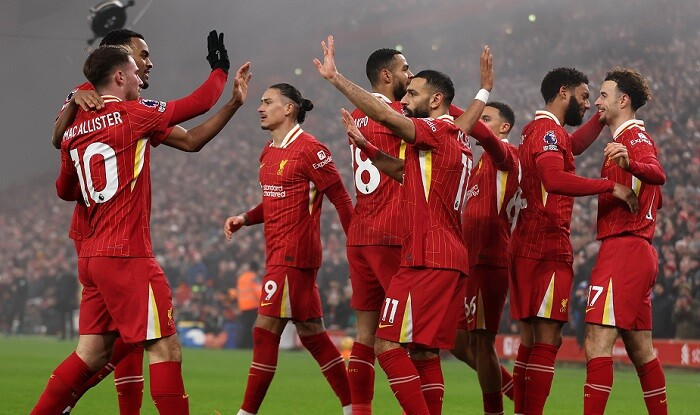 “Liverpul” heyətdə məcburi dəyişiklik etdi