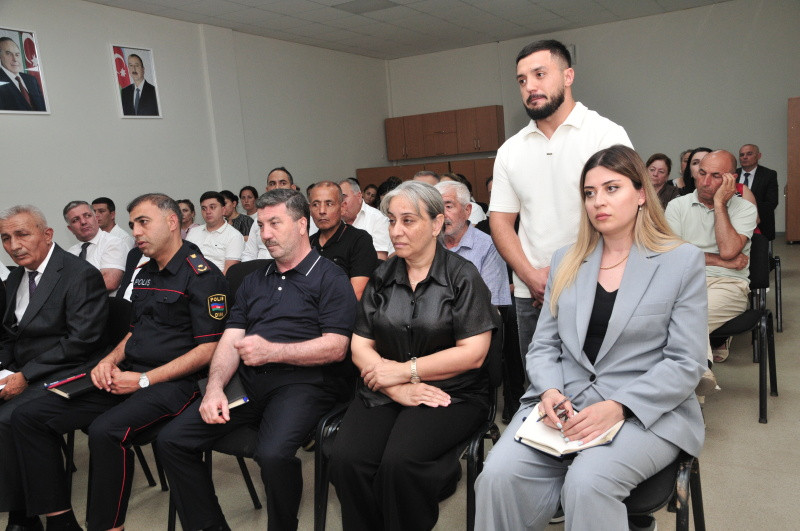 Abşeron rayonunda növbəti vətəndaş qəbulları və görüşlər keçirilib