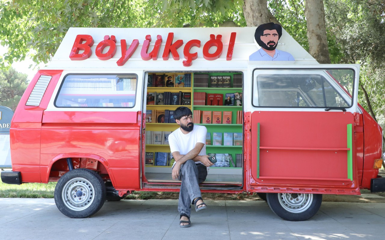 Kəramət Tacir barədə az dedi, saz dedi!