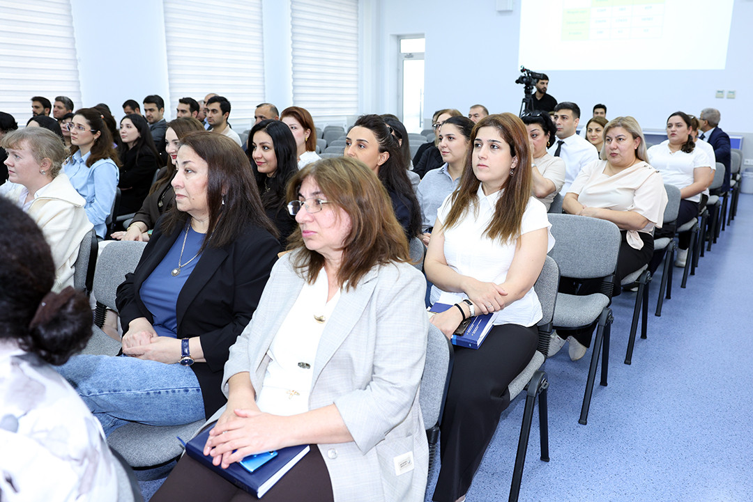 Dünyaşöhrətli alim Erol Qelenbe İnformasiya Texnologiyaları İnstitutunun elmi seminarında məruzə edib