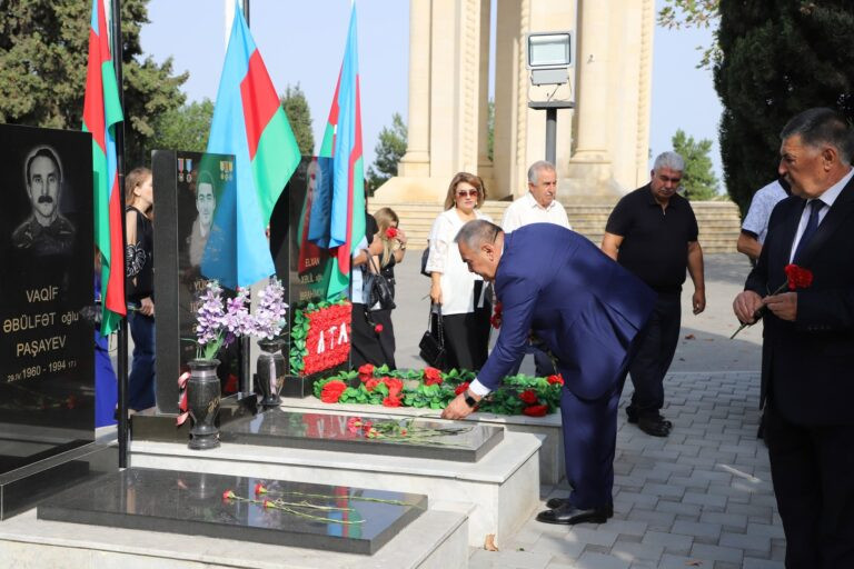 Bitki Mühafizəsi və Texniki Bitkilər Elmi-Tədqiqat İnstitutunda 27 Sentyabr – Anım Gününə həsr olunmuş tədbir keçirilib