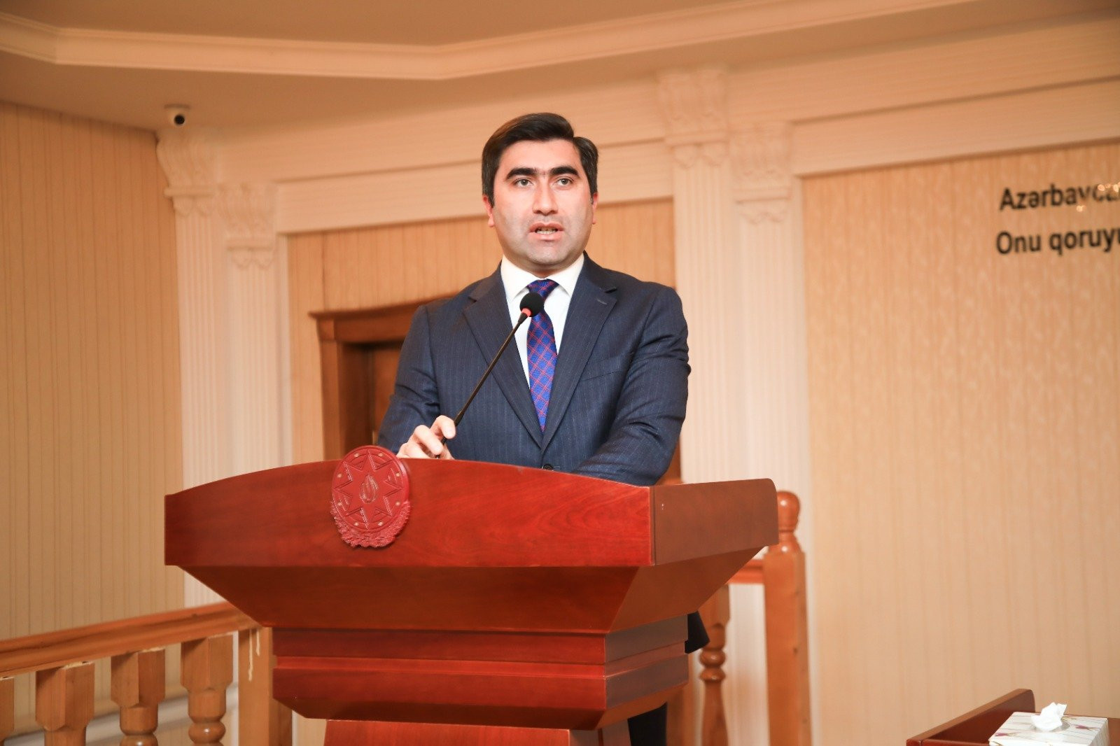 AMEA-nın Gəncə bölməsində professor İbrahim Cəfərovun 70 illik yubileyi keçirilib