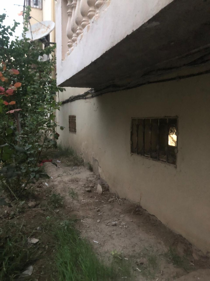 Bəhruz Nuriyev 81/82 binanın zirzəmisi hansı əsasla özəlləşdirilib?