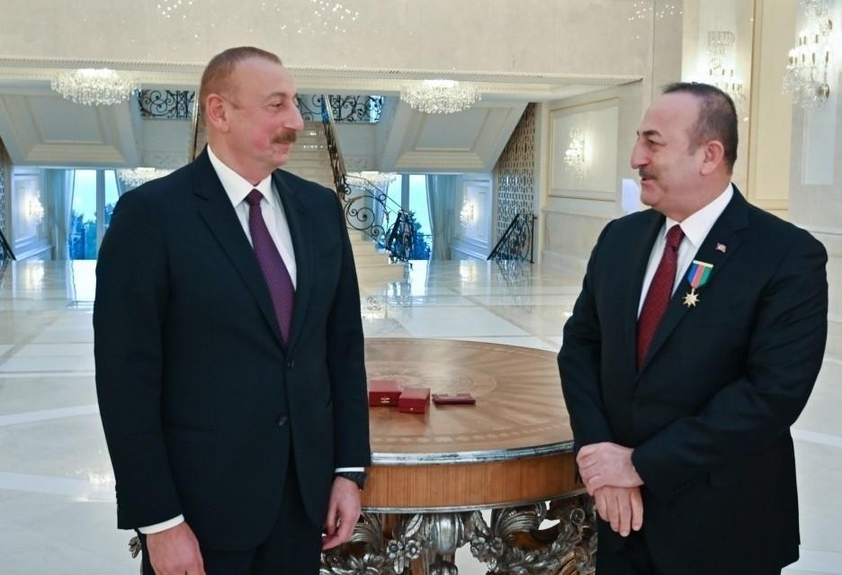 "Bir-birimizi dəstəkləməyi sizdən öyrəndik" - Çavuşoğlu
