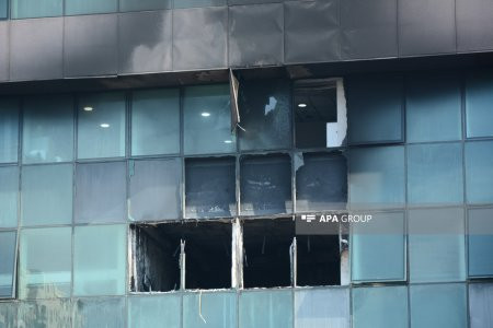 “Direktor Mehriban Abasquliyevaya şikayət edəndə bizə qapını göstərirdi” - Perinatal Mərkəzdə 7 körpənin öldüyü yanğınla bağlı məhkəmə
