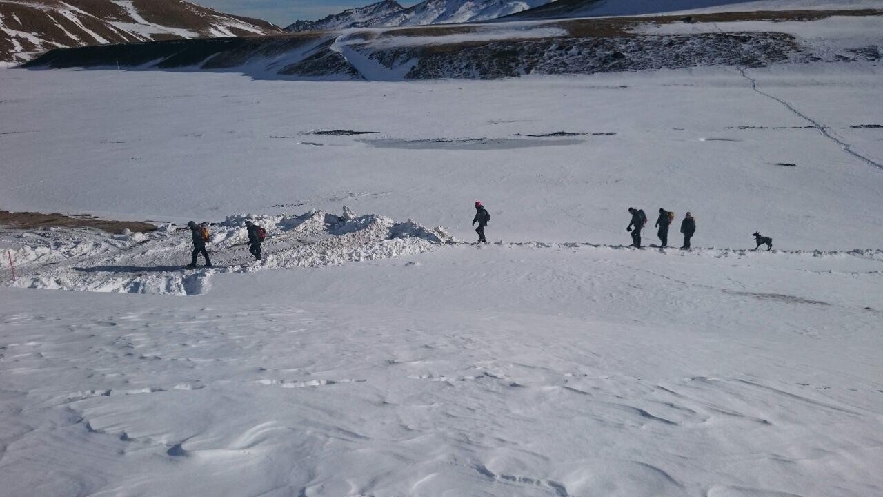 İtkin düşən alpinistlərin hərəkət qrafiki: axtarışdan