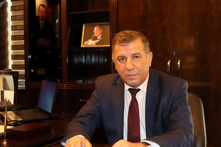 Əli Vəliyev 11 binanın sakinləri Lift-Təmir İstehsalat Birliyindən şikayətçidir