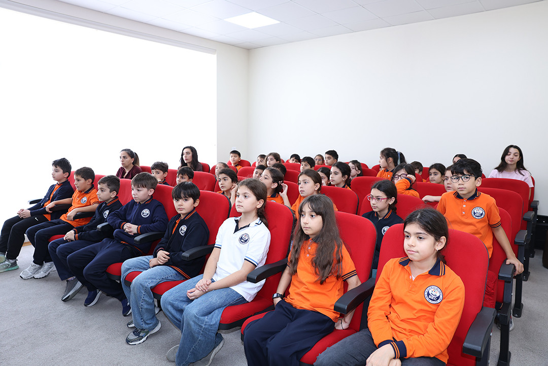 Bakı Beynəlxalq Təhsil Kompleksində süni intellekt və kibertəhlükəsizlik mövzusunda görüş təşkil olunub