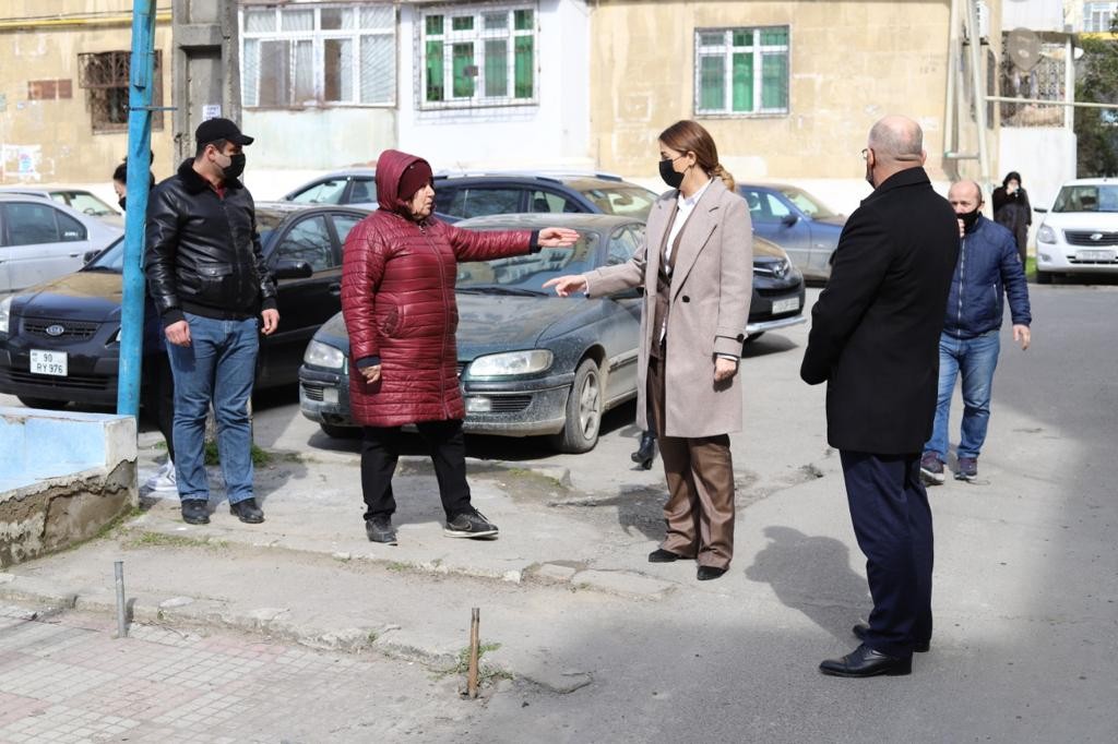 Millət vəkili Könül Nurullayevanın sakinlər ilə bayram öncəsi səyyar qəbulları davam edir