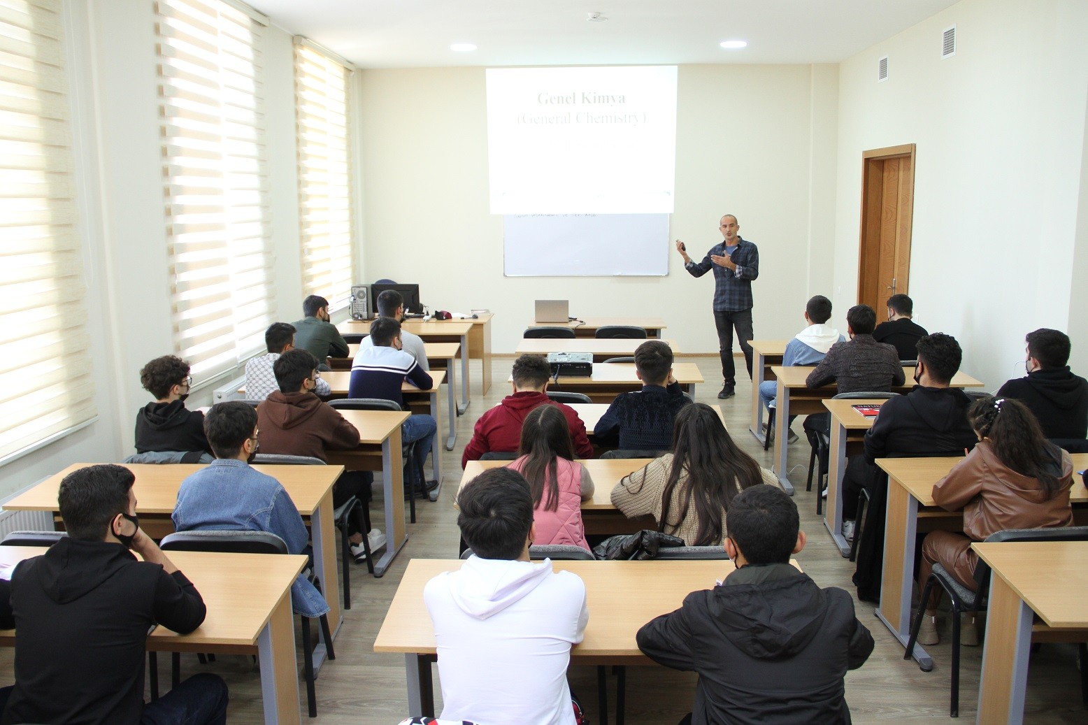 Ege Universitetinin əməkdaşları Aqrar Universitetdə tədrisi davam etdirir-