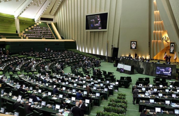İran parlamentinin deputatı qripdən ölüb