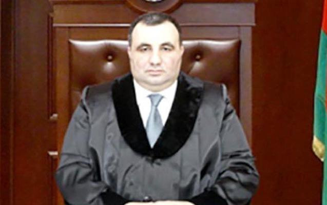 Tağı Əhmədovun hakim oğlundan Məhkəmə-Hüquq Şurasına məktub göndərilib