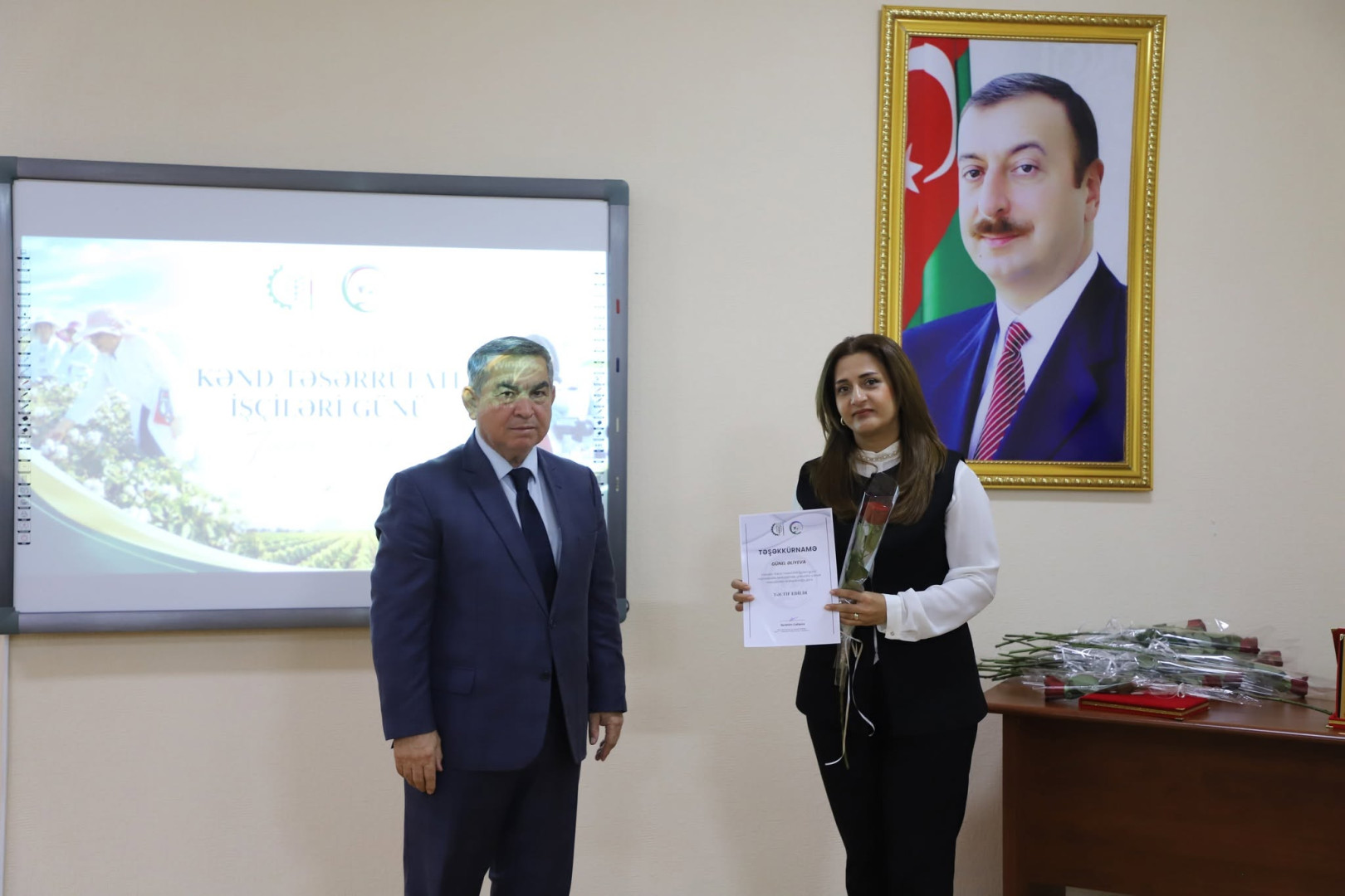 Bitki Mühafizə və Texniki Bitkilər Elmi-Tədqiqat İnstitutunda 1 Noyabr – Kənd Təsərrüfatı İşçiləri Günü münasibətilə tədbir keçirilib