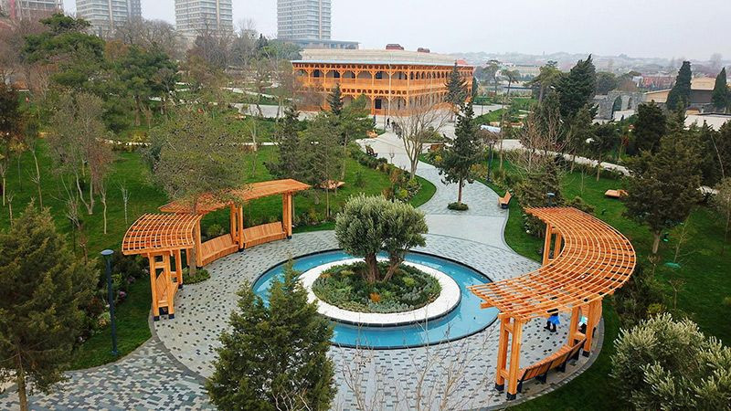Parkdakı yaşıllığa görə məmurlar arasında mübahisə olub? -