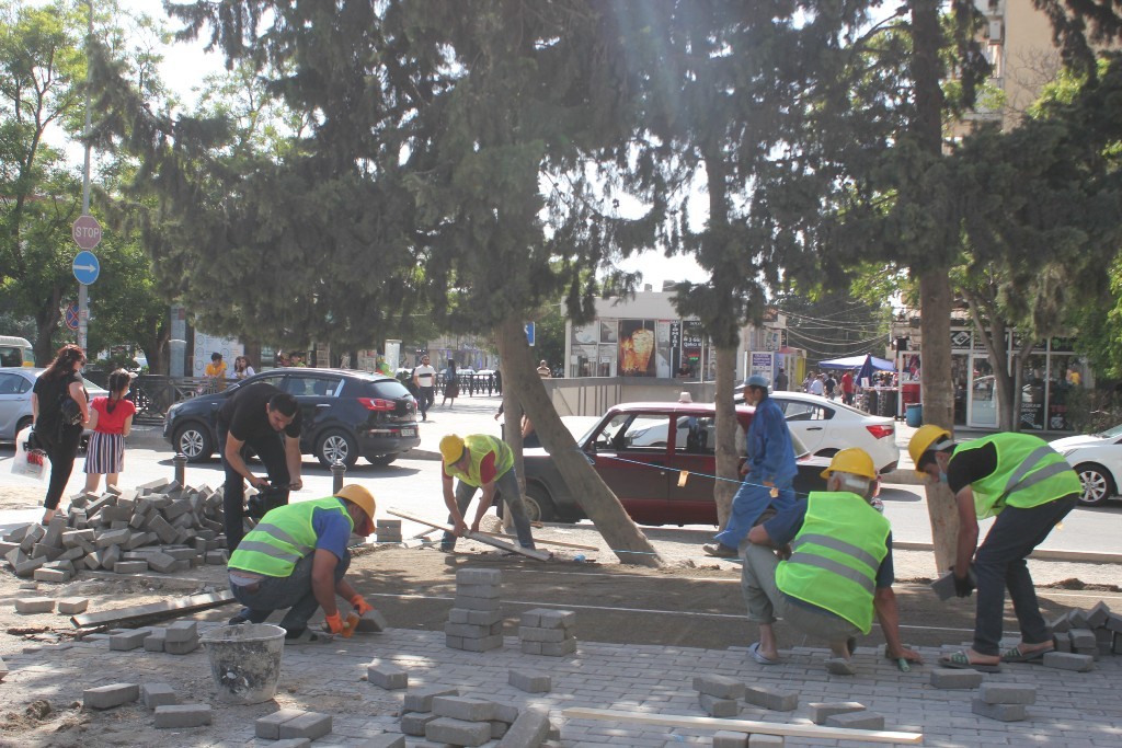 Nizami rayonunda abadlıq-yenidənqurma işləri davam etdirilir-
