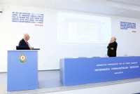 Dünyaşöhrətli alim Erol Qelenbe İnformasiya Texnologiyaları İnstitutunun elmi seminarında məruzə edib