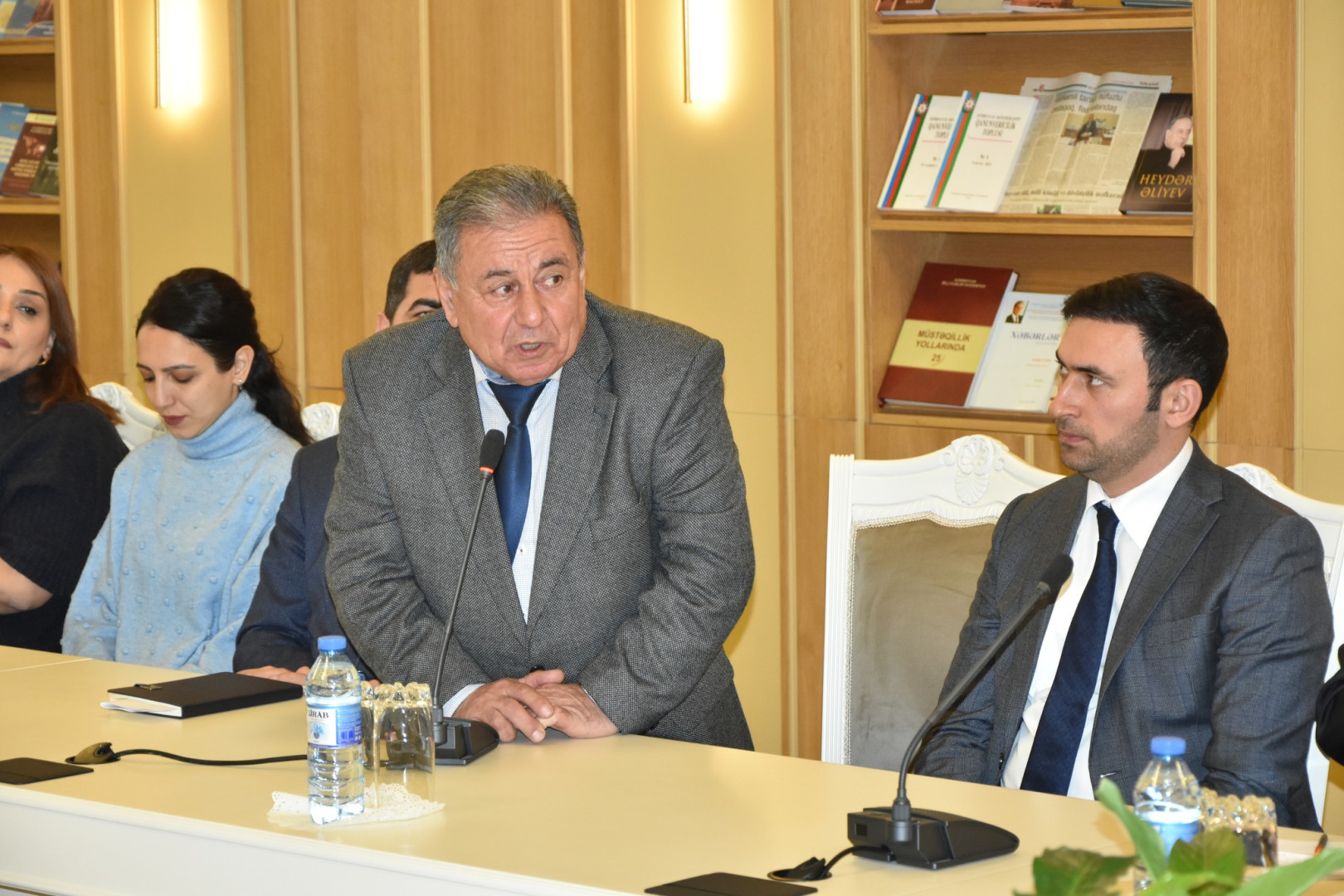 Milli Kitabxanada Akademik İsmayıl Hacıyevin kitablarından ibarət kolleksiyanın və “Akademik İsmayıl Hacıyev” adlı ənənəvi və Elektron kitab sərgilərinin təqdimat mərasimi keçirilib