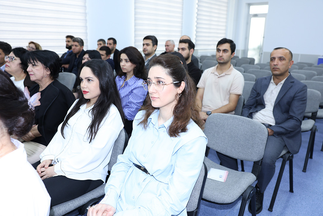 Dünyaşöhrətli alim Erol Qelenbe İnformasiya Texnologiyaları İnstitutunun elmi seminarında məruzə edib