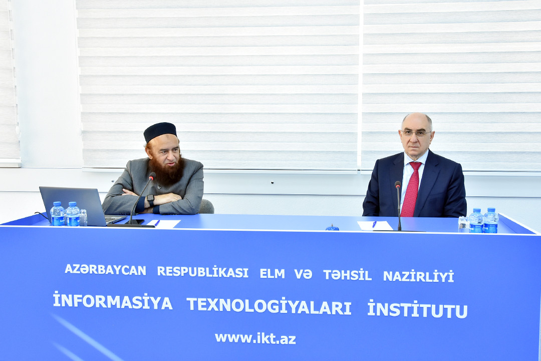 Çikaqo Universitetinin professoru ilə rəqəmsal tibb problemləri müzakirə olunub