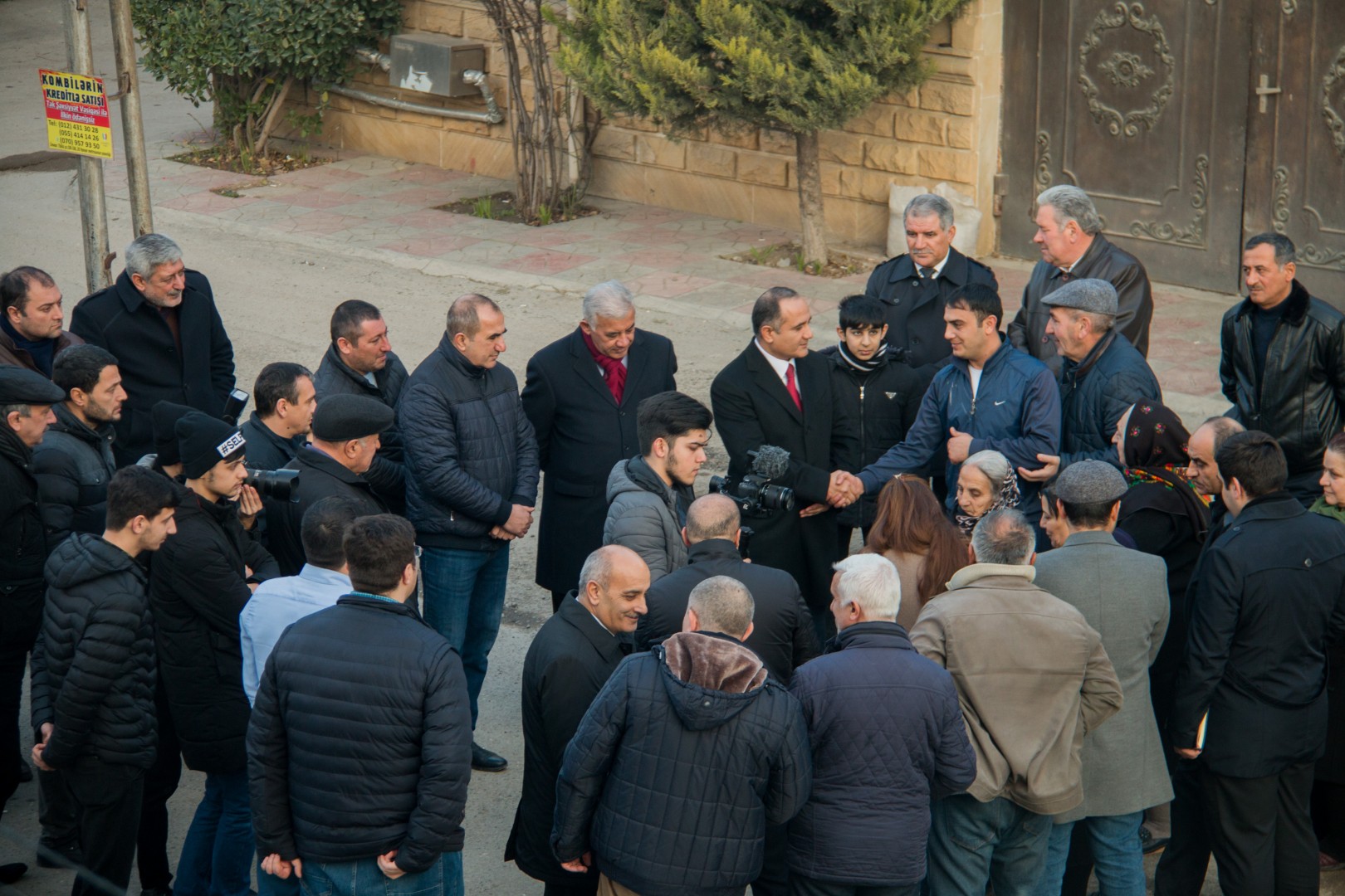 Kamaləddin Qafarovun seçicilərlə görüşləri davam edir