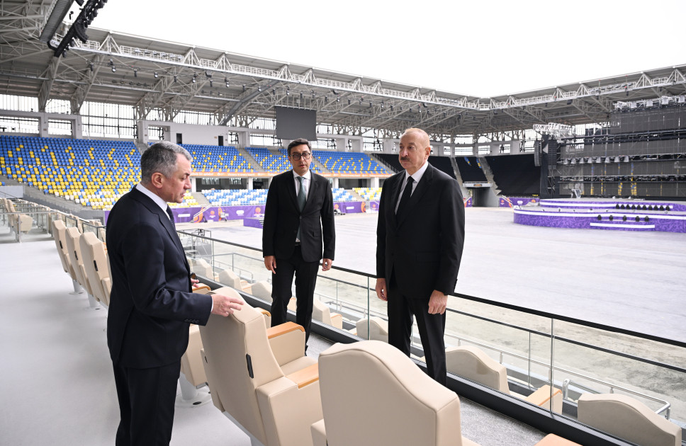 Prezident Gəncə şəhər stadionunun açılışında