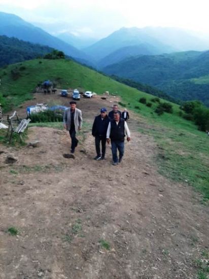 İcra başçısı karantin qaydalarını belə pozdu - FOTO