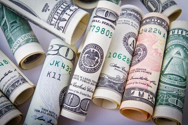 Dollar 100 rubla çatacaq - Proqnoz