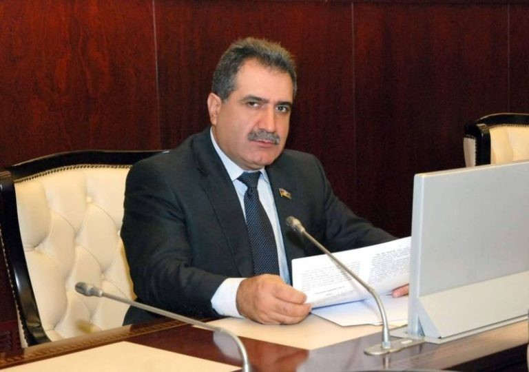 Deputat Fərəc Quliyev:"Nazirlər Kabineti ləğv edilməlidir"