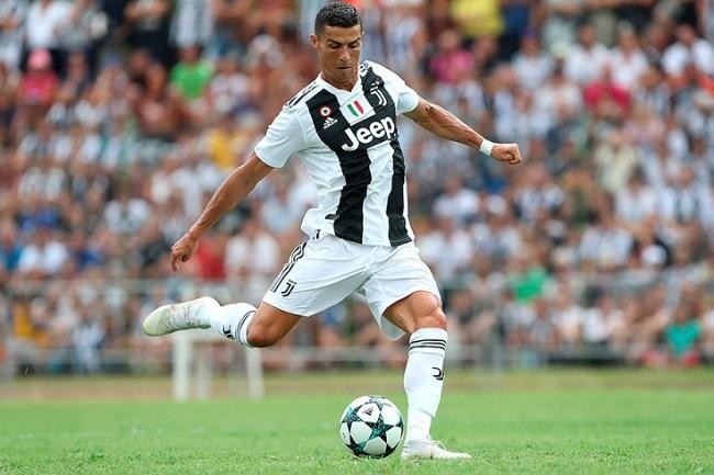 Ronaldo "Yuventus"u məğlubiyyətdən xilas etdi
