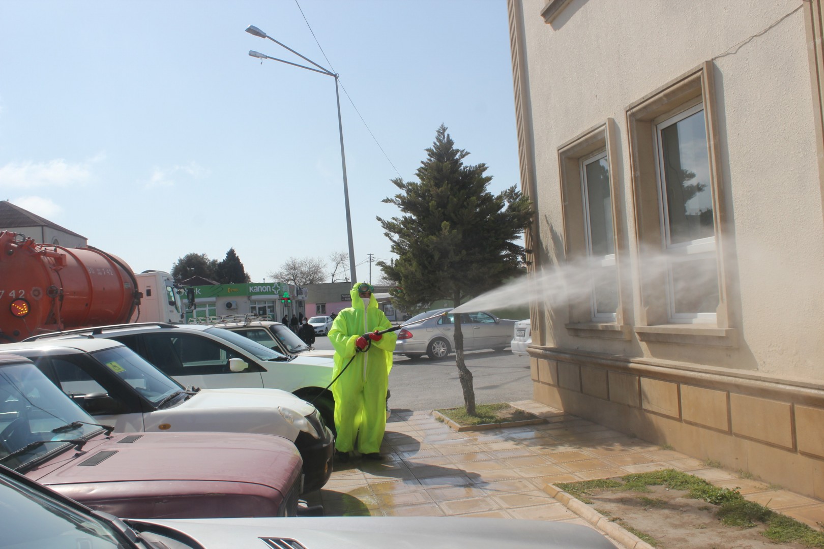 Nizami rayonunda dezinfeksiya və maarifləndirmə işləri davam etdirilir