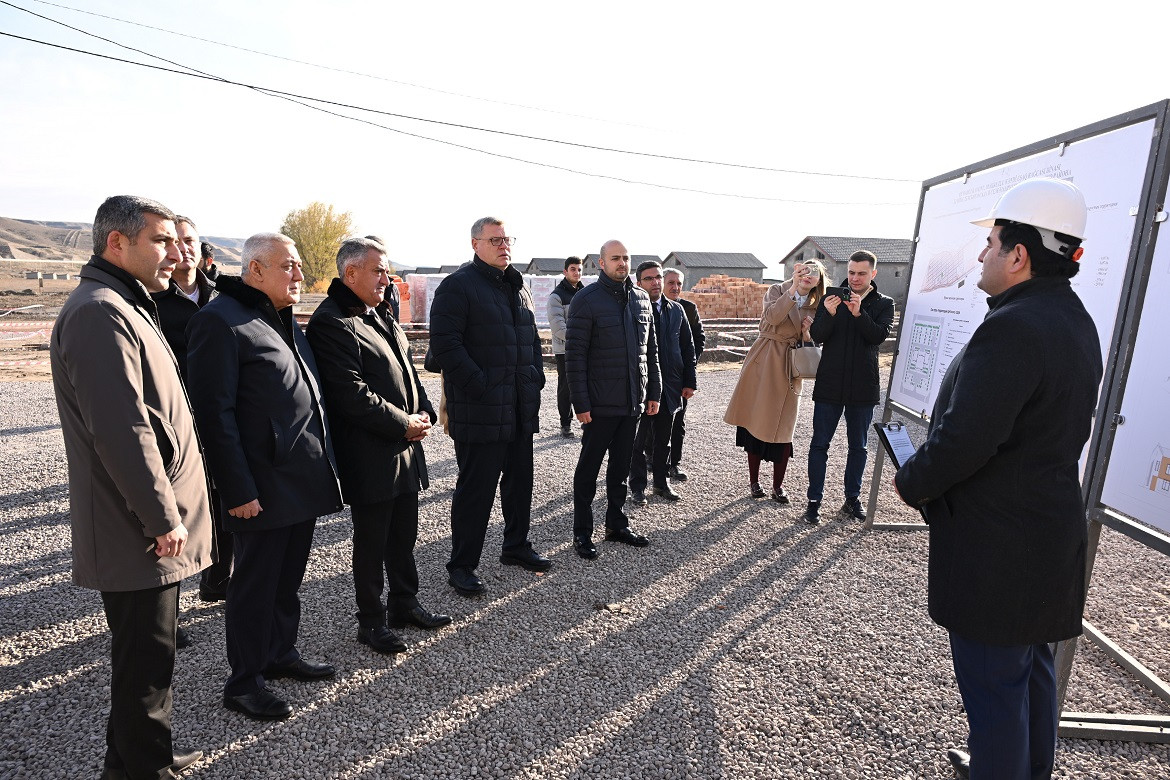 Rusiya Federasiyasının Həştərxan vilayətinin qubernatoru İqor Babuşkin Azərbaycana rəsmi səfərə gəlib