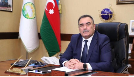 İlham Əliyevin vurğuladığı kimi, "Azərbaycan dili o qədər zəngindir ki, heç bir xarici kəlməyə ehtiyac yoxdur"