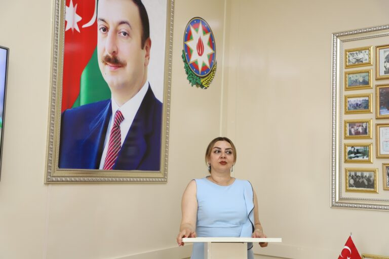 Bitki Mühafizə və Texniki Bitkilər Elmi-Tədqiqat İnstitutunda "26 iyun – Silahlı Qüvvələr Günü" münasibətilə tədbir keçirilib