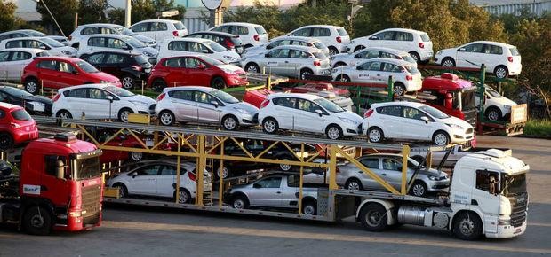 Azərbaycan avtomobil idxalını 39% artırıb
